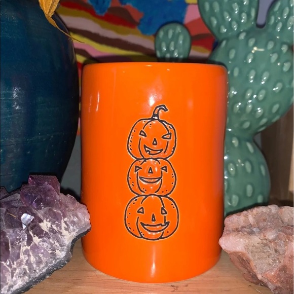 RAE DUNN - Picture 3 of 3